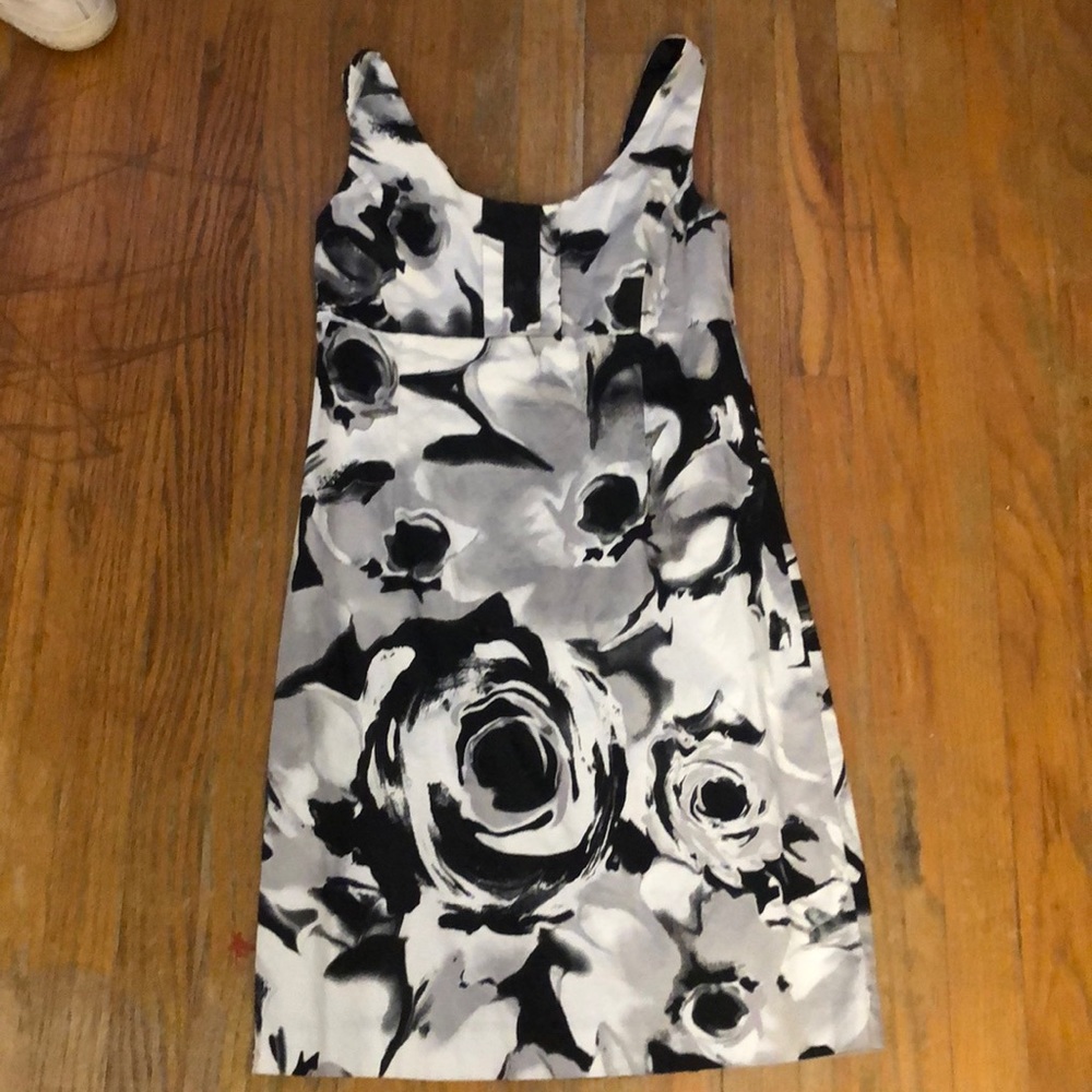 New York & Co Black White Floral Dress